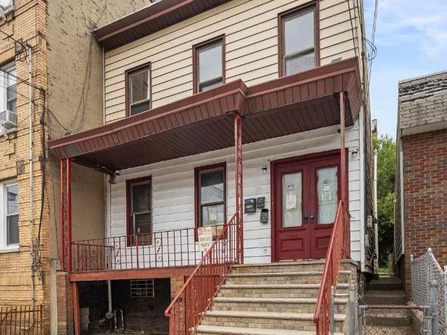 12 Skillman Ave