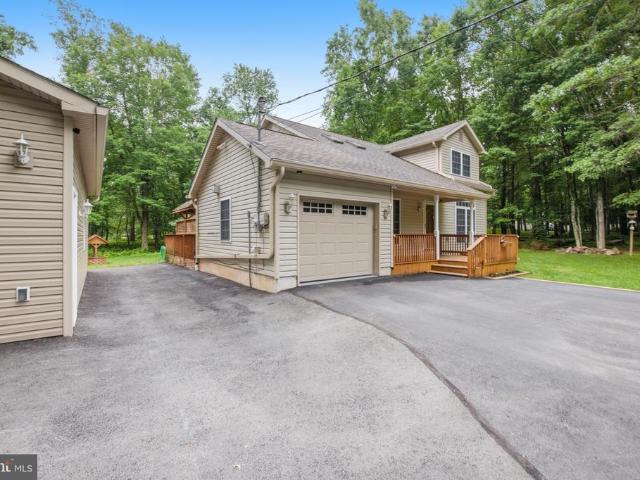 12 Sidney Mews
