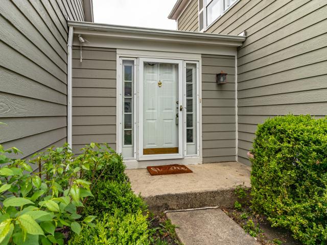 12 Sommerset Lane