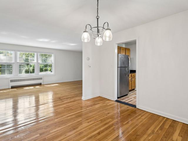 12 South Mountain Avenue #19, Montclair, US, NJ