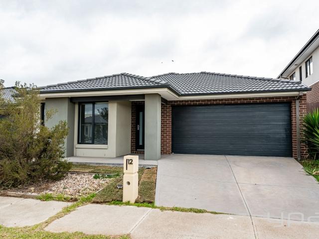 12 Spot Avenue, Wyndham Vale