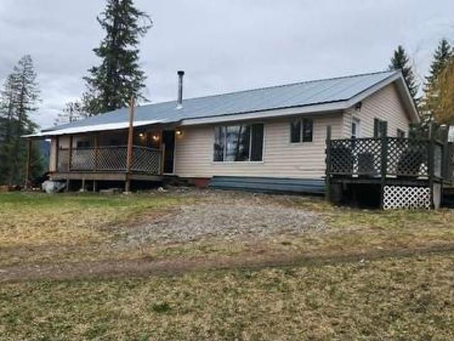 12 Specht Road, Cherryville, BC, V0E 2G3 house for sale | Listing ID 10382 | Royal LePage