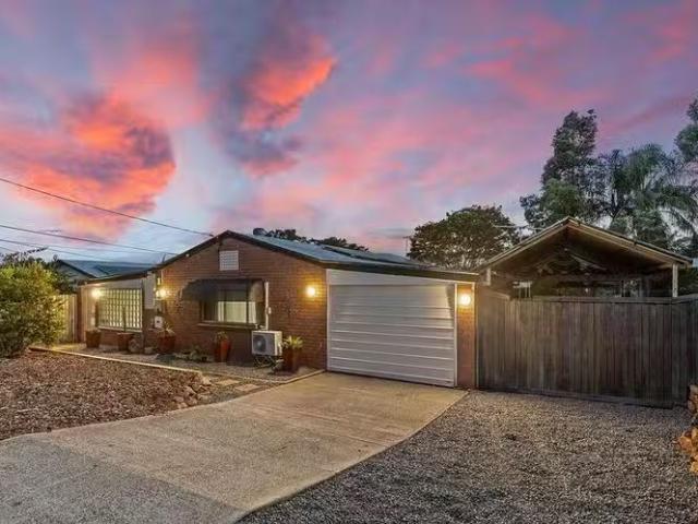 12 Strathallen Drive, Boronia Heights, QLD 4124