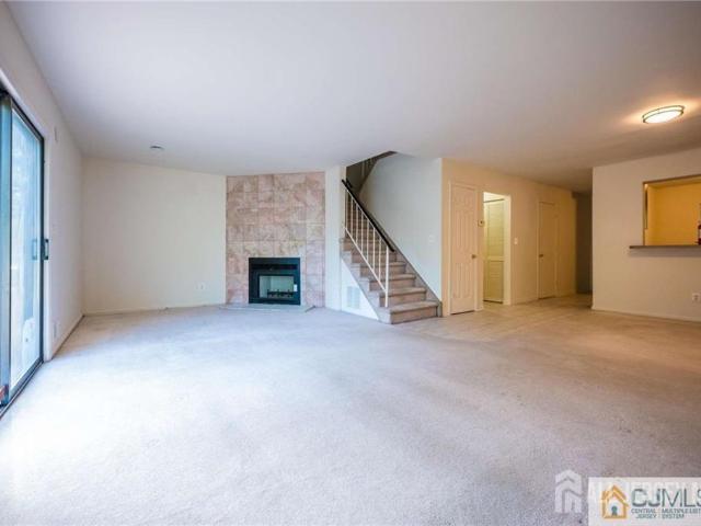 12 Sunflower Court