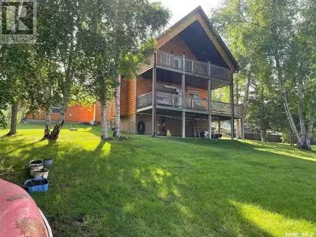 12 Sunset Crescent, Cowan Lake, SK, S0J 0E0 house for sale.