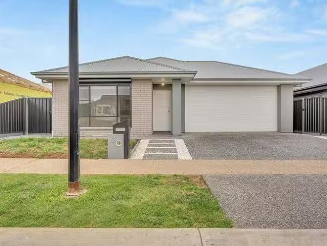 12 Sughero Street, Angle Vale, SA 5117