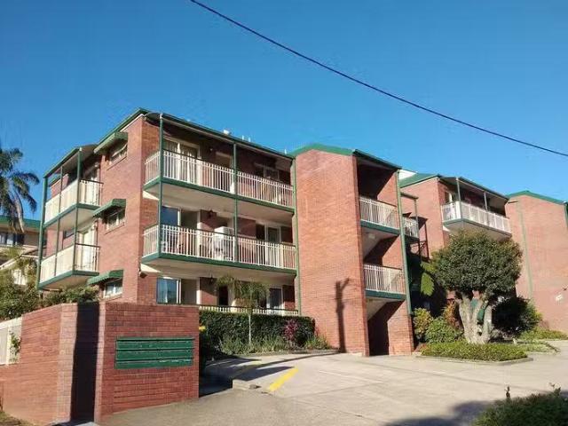 12A/9 Wooloowin Avenue, Wooloowin, QLD 4030