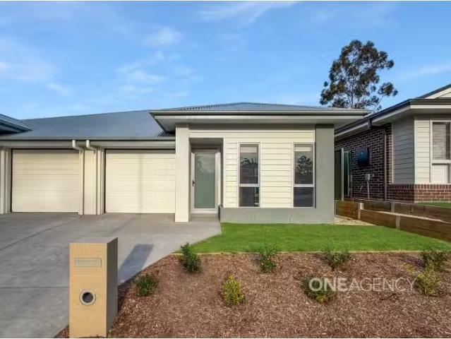 12A Corymbia Loop, Wauchope Townhouse for rent Listed by Tim.