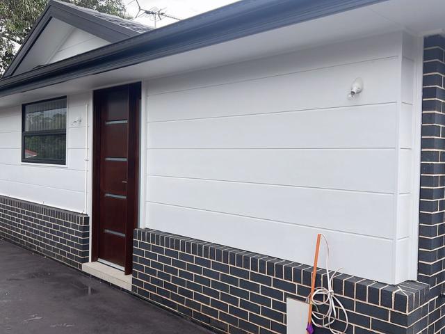 12a Geelong Crescent, St Johns Park