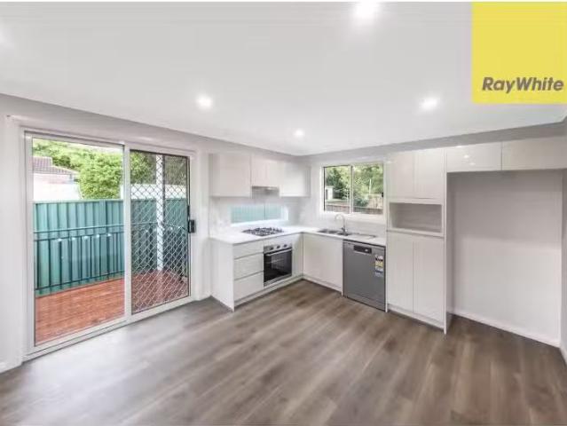 12A Drew Street, WESTMEAD House for rent Listed by Anuj Aryal.