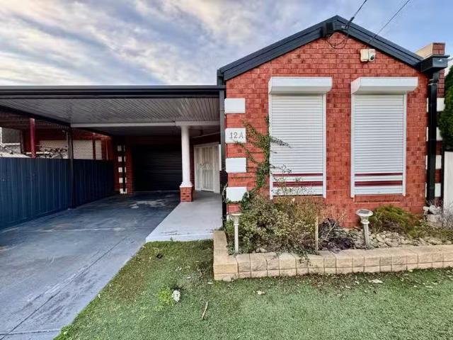 12A Quinn Street, DEER PARK, VIC 3023 House for Rent