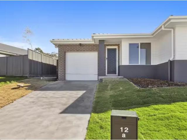 12a Thurlstone Street, FARLEY Property for rent Listed by Sop.