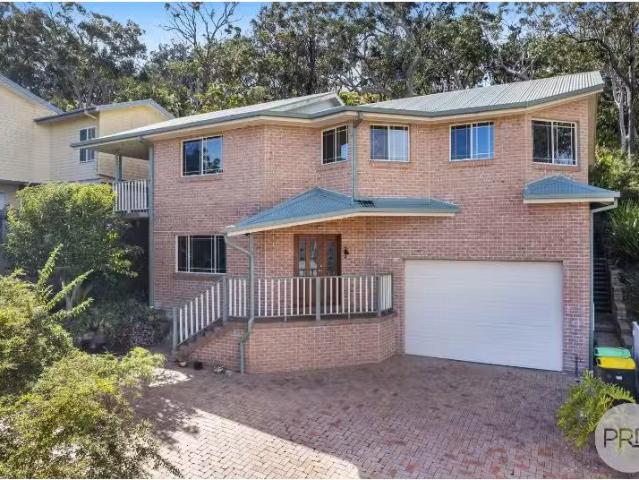 12A Tingara Road, NELSON BAY House for rent Listed by Phillip.