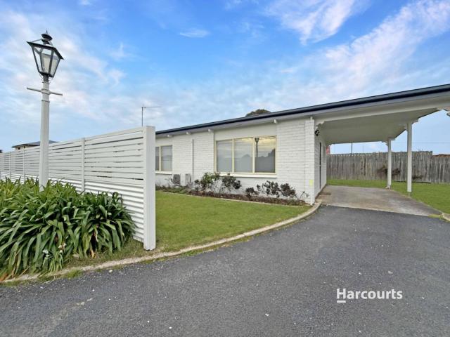 1/2C Moore Street, ULVERSTONE, TAS 7315