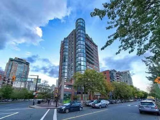 12E 199 Drake Street, Vancouver, BC, V6Z 2T9 Single Family P.