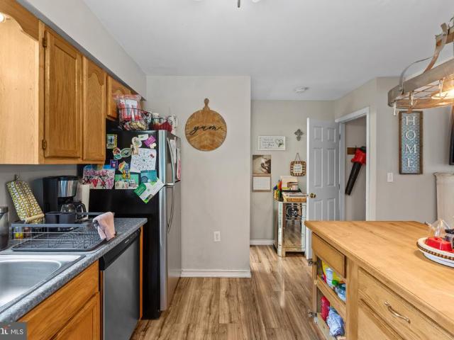 1304 Naugahyde Road
