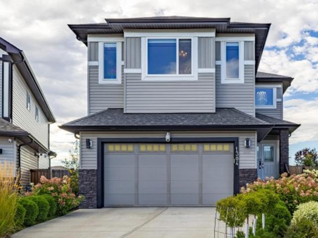 1304 Street Sw, Edmonton, AB, T6W 3S6 house for sale | Listing ID E4506 | Royal LePage