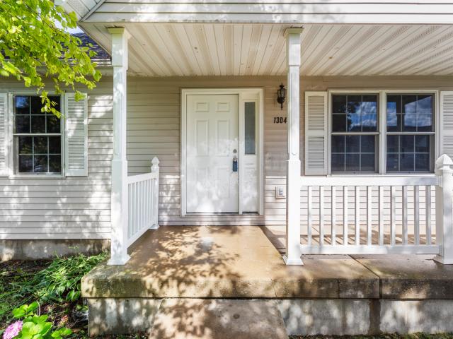 1304 s abercorn
