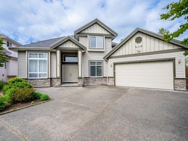 1305 A Avenue, Surrey, BC, V3T 5N3 house for sale | Listing ID R3172 | Royal LePage