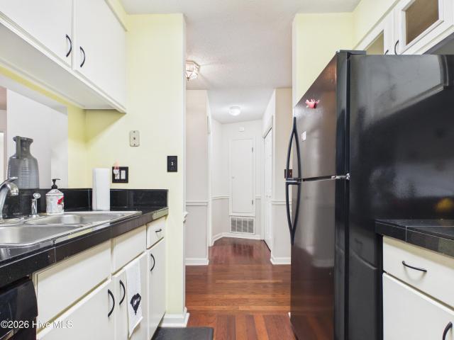 1305 Colony Place Drive