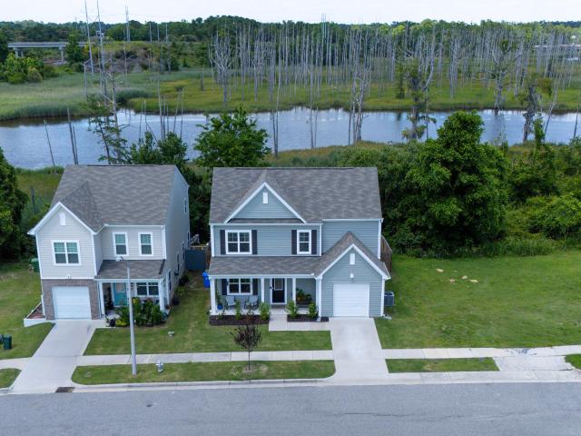 1305 Creekfront Drive