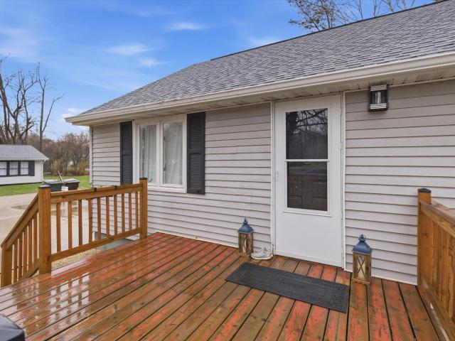 1305 E Road 1 Road