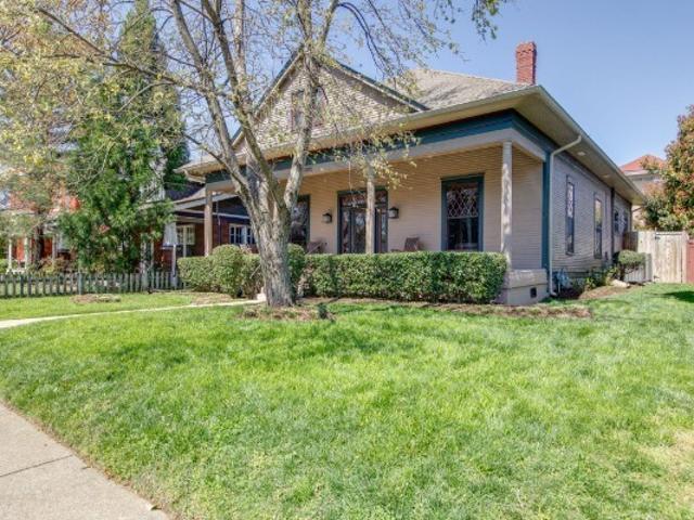 1305 Gartland Ave