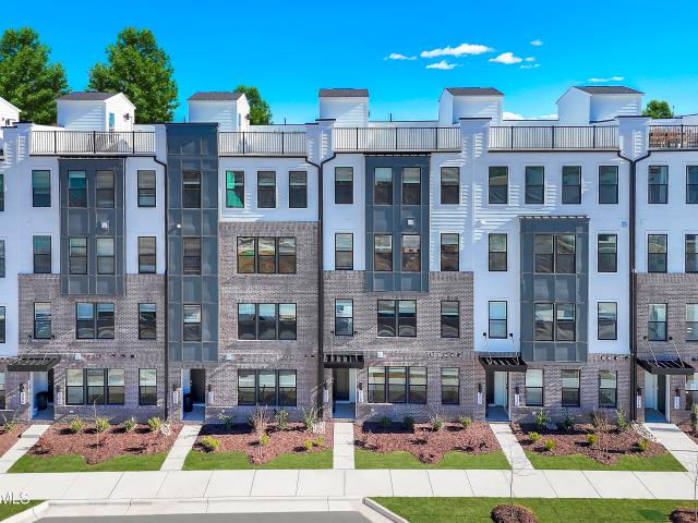 1305 Granholm Road 105