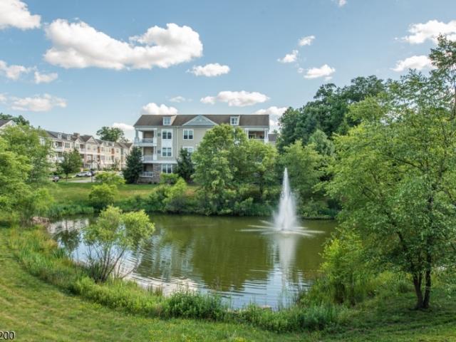 1305 Hale Dr # 305