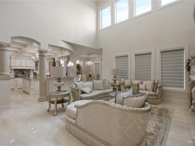 1305 Helen Drive