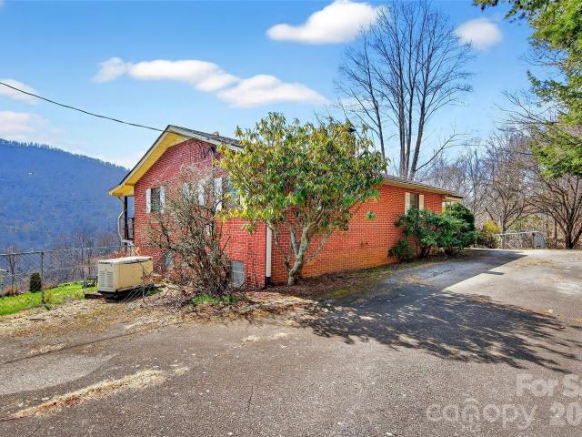 1306 Fork Mountain Rd, Bakersville, NC 28705 | MLS #4352