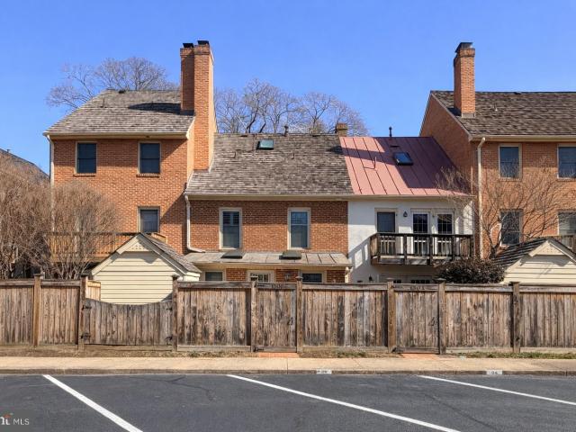 1306 Kenmore Ave, Unit 4, Fredericksburg, VA 22401 | MLS #VAFB2010