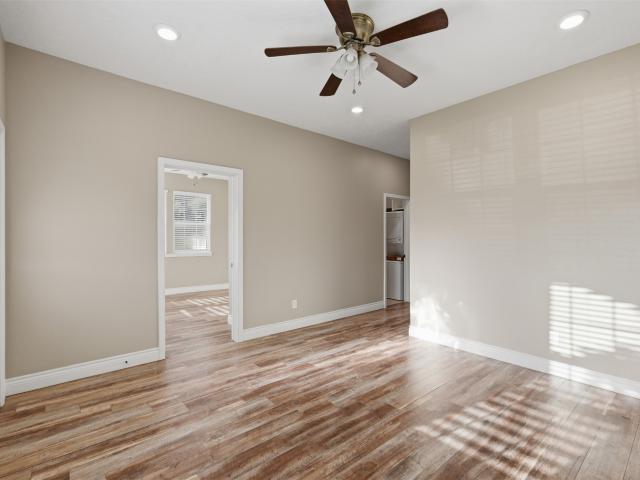 1306 S Austin