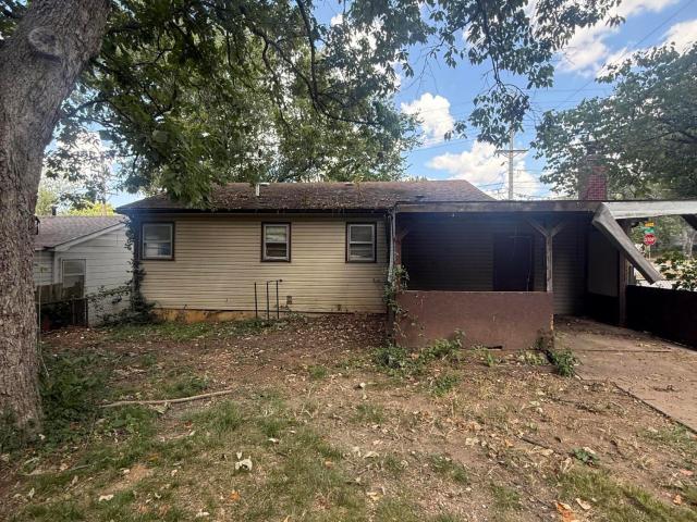 1306 W Talmage Street