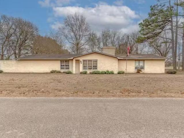 1306 WOODFIELD CV, TRUMANN, AR 72472
