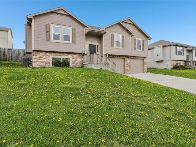 1307 NW Hilltop Lane