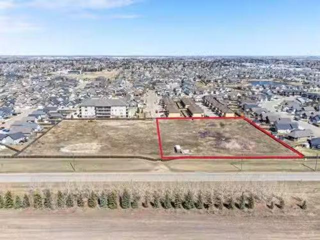 1307 53 Avenue, Lloydminster, AB, T9V 2K8 vacant land for sa.