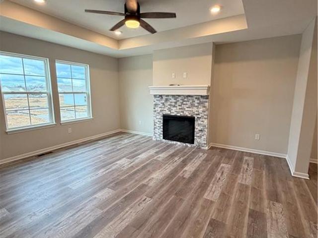 1308 NE White Oaks Lane