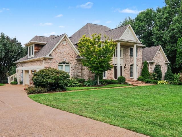 1308 Lewisburg Pike
