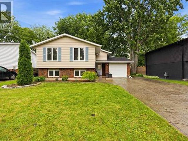 1308 Springbank Drive, Sarnia, ON, N7S 5H4 house for sale | Listing ID 26023 | Royal LePage