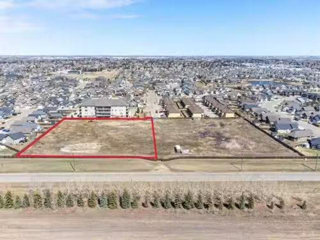 1308 53 Avenue, Lloydminster, AB, T9V 2K8 vacant land for sa.
