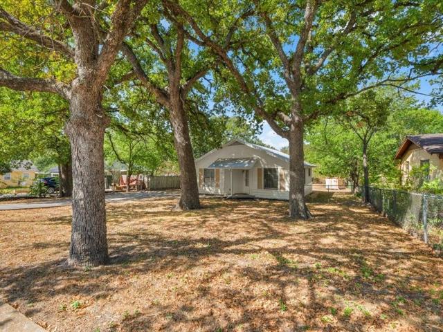 1309 N Elm Street