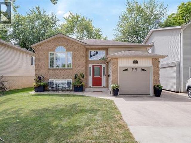 1309 Ellrose, Windsor, ON, N8Y 3X3 house for sale | Listing ID 26020 | Royal LePage