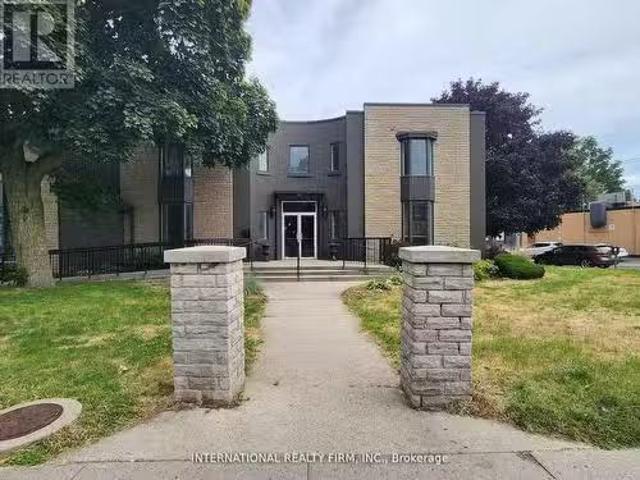 1309 King Street E, Hamilton, ON, L8M 1H2 commercial for lea.