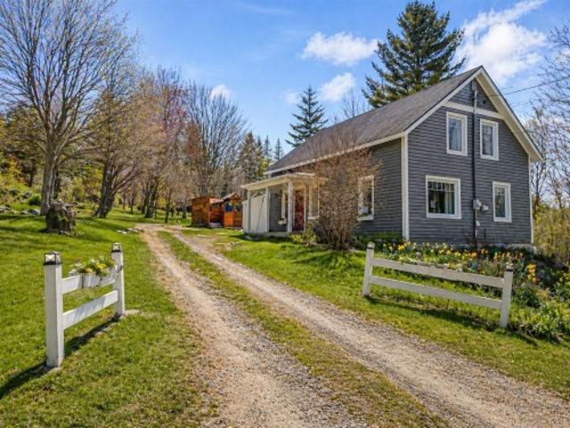 1309 Route 139 N. Sutton, QC, J0E 2K0 house for sale | Listing ID 15903 | Royal LePage