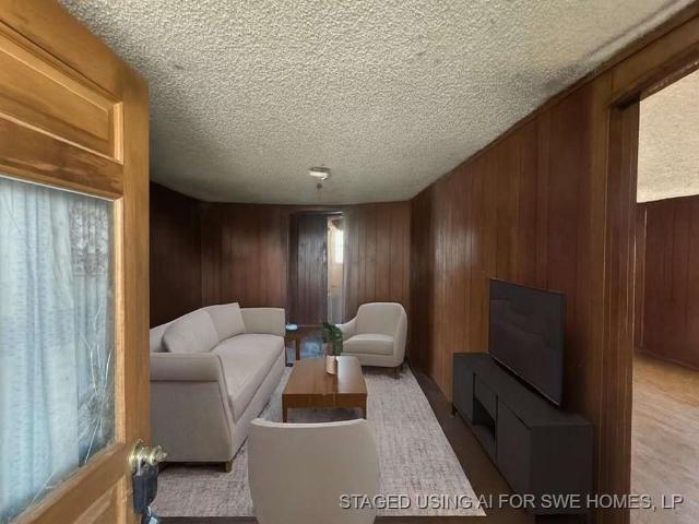 1309 S Canyon Avenue