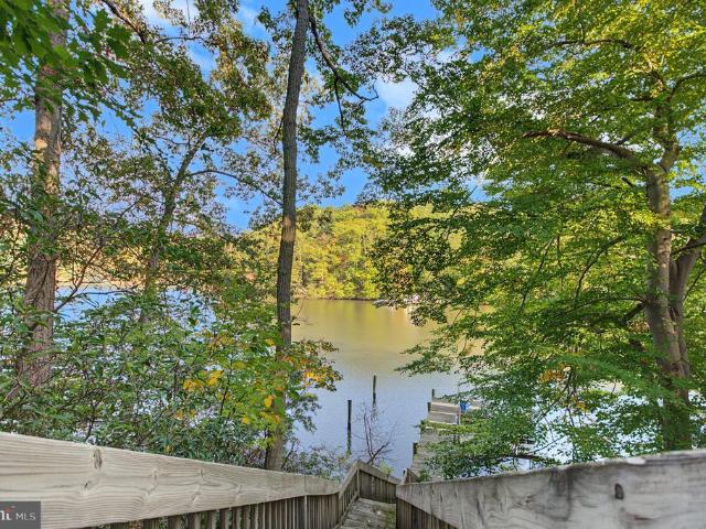 1309 Saint Pauls Way