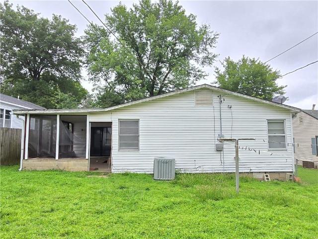 1309 W Martin Street