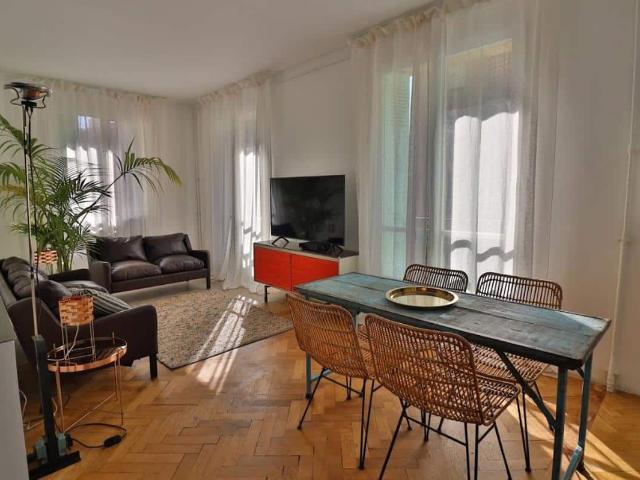 13002 – VIEUX PORT – COMME UN LOFT