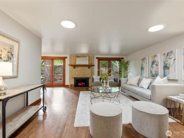 13002 NE 3rd Street